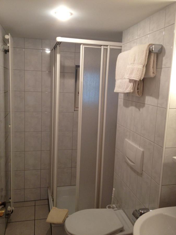 克恩迪特瑞胡波餐厅酒店 Lichtensteig 客房 照片