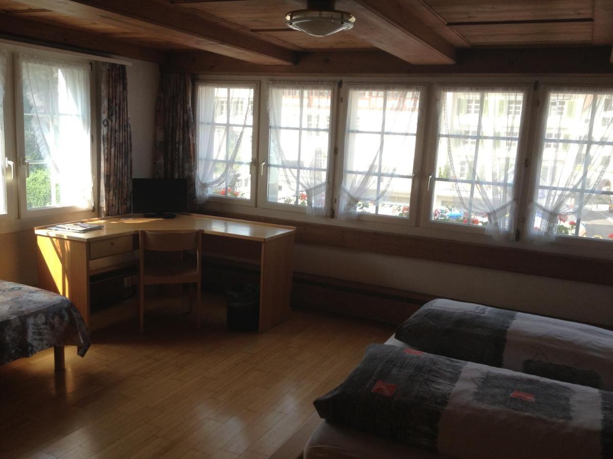 克恩迪特瑞胡波餐厅酒店 Lichtensteig 客房 照片